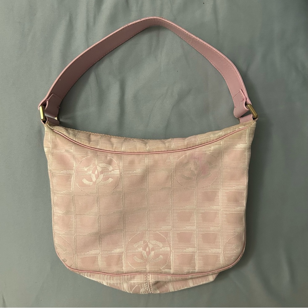 vintage Chanel pink hobo bag